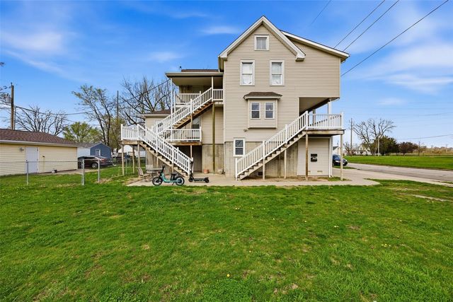 1216 5th Street NW, Cedar Rapids, IA 52405
