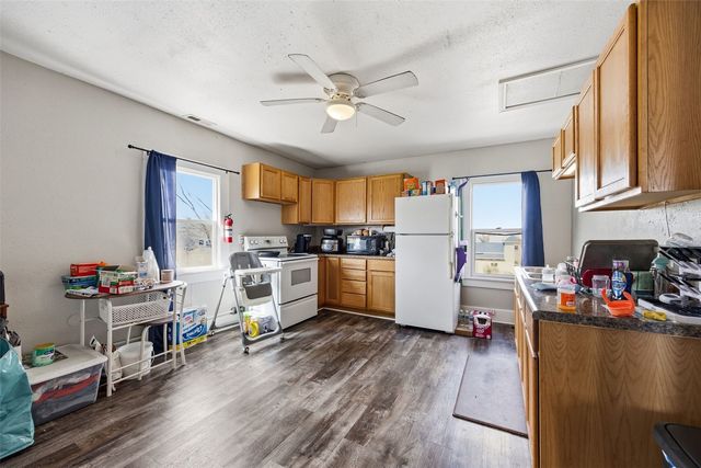 1216 5th Street NW, Cedar Rapids, IA 52405