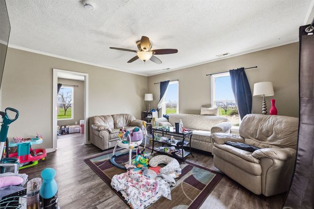 1216 5th Street NW, Cedar Rapids, IA 52405
