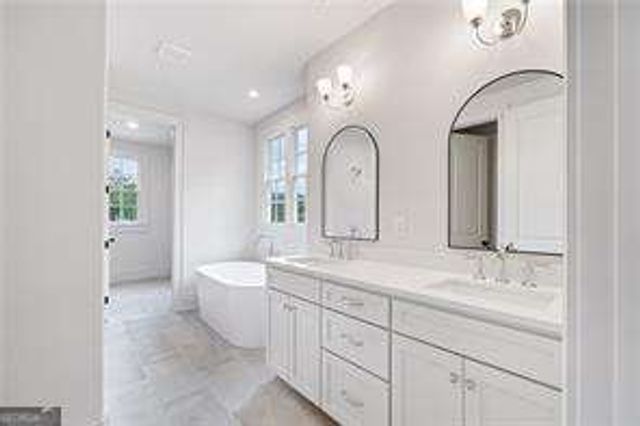1818 Maple Street, Carrollton, GA 30117