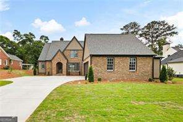 1818 Maple Street, Carrollton, GA 30117