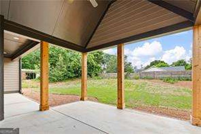 1818 Maple Street, Carrollton, GA 30117
