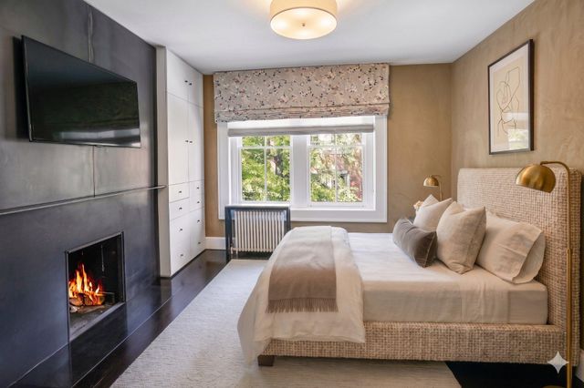 1832 CORCORAN ST NW, Washington, DC 20009