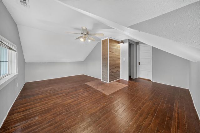 4103 N Washington St, Spokane, WA 99205