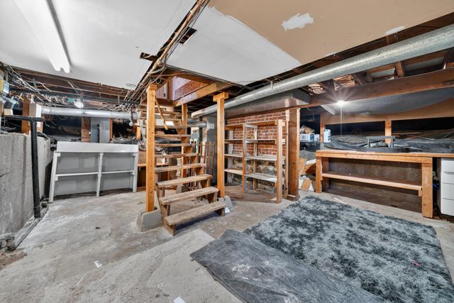 4103 N Washington St, Spokane, WA 99205