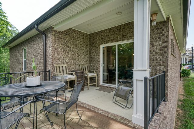 1124 Cross Pointe Dr, Cookeville, TN 38506