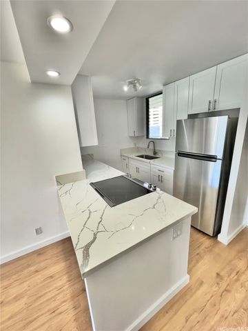 1215 Alexander Street 601, Honolulu, HI 96826