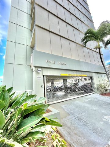 1215 Alexander Street 601, Honolulu, HI 96826