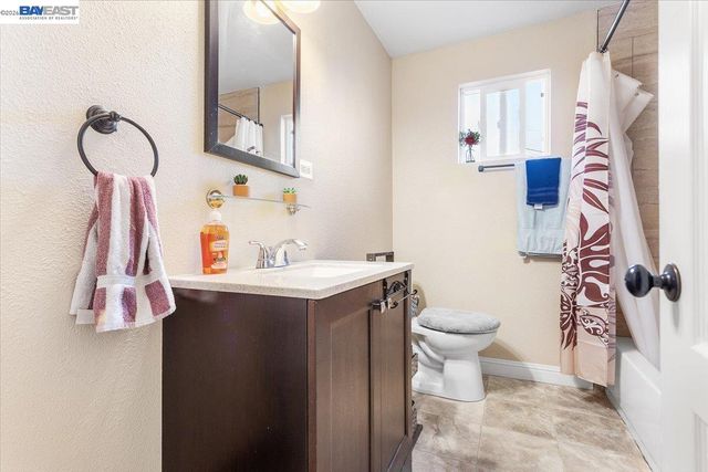 1002 Stanton Avenue, San Pablo, CA 94806