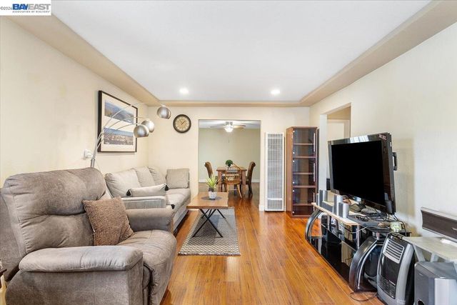 1002 Stanton Avenue, San Pablo, CA 94806