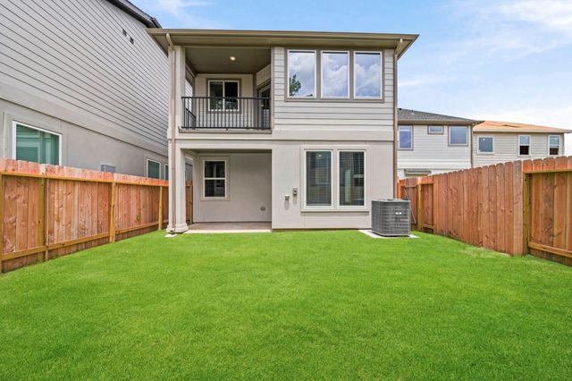 2975 Park Hill Lane, Stafford, TX 77477