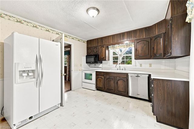 970 Lewisville Vienna Road, Lewisville, NC 27023