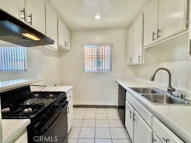 17171 Elm A, Huntington Beach, CA 92647