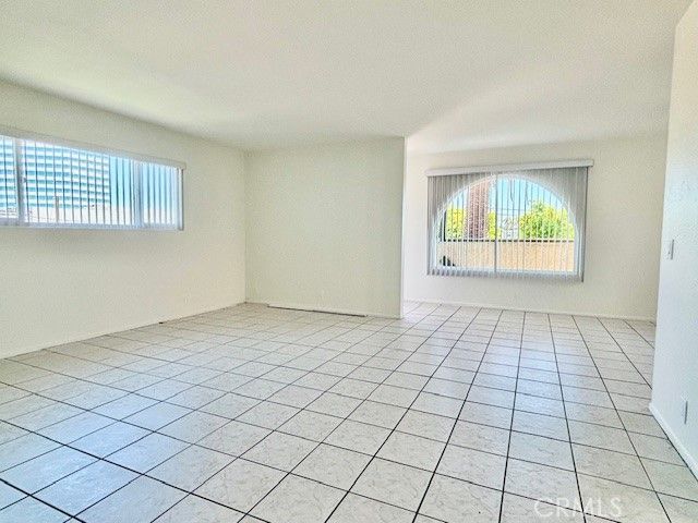 17171 Elm A, Huntington Beach, CA 92647