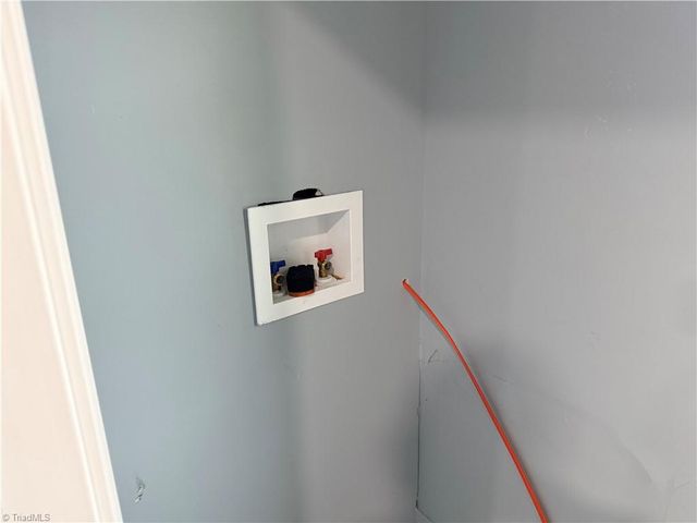 301 S Merritt Avenue, Salisbury, NC 28144