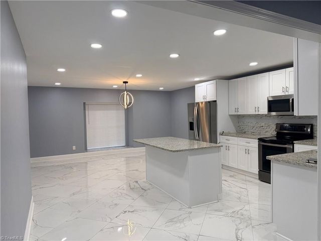 301 S Merritt Avenue, Salisbury, NC 28144