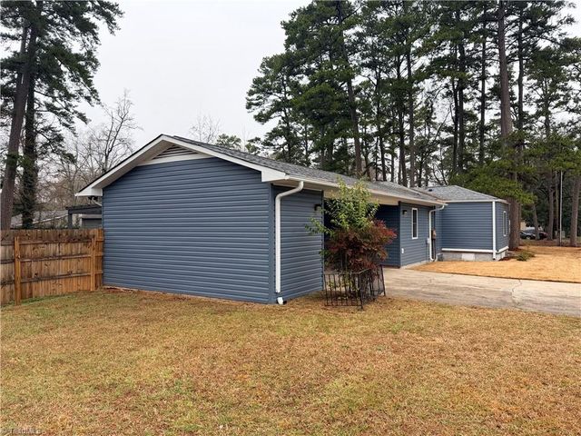 301 S Merritt Avenue, Salisbury, NC 28144