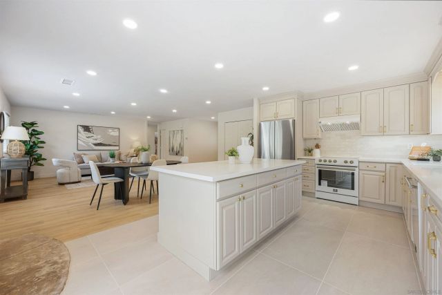 1544 Indian Summer Rd, San Marcos, CA 92069