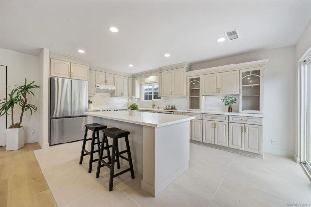 1544 Indian Summer Rd, San Marcos, CA 92069