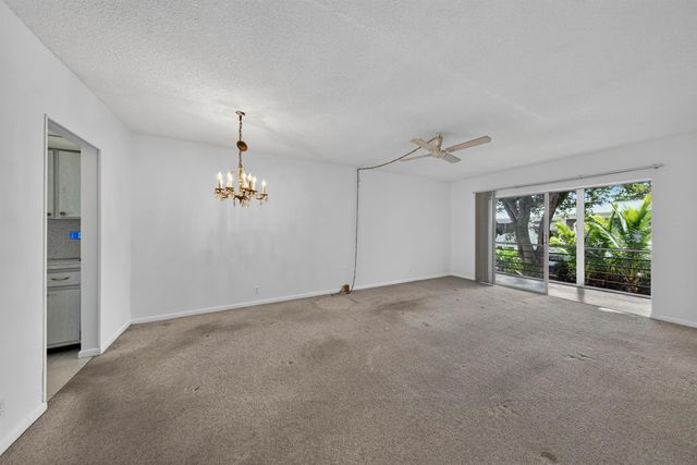 2551 W Golf Boulevard 209, Pompano Beach, FL 33064