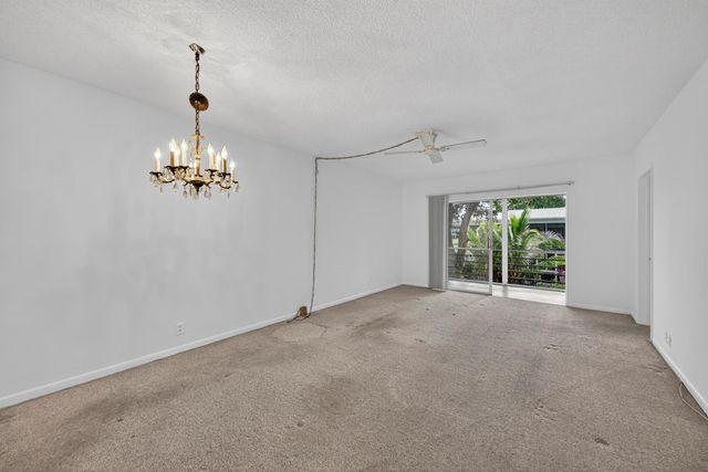 2551 W Golf Boulevard 209, Pompano Beach, FL 33064