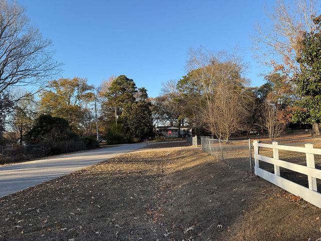 702 Gunsmoke Trail, Phenix City, AL 36869