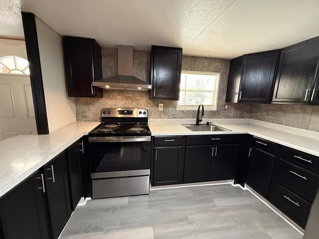 702 Gunsmoke Trail, Phenix City, AL 36869