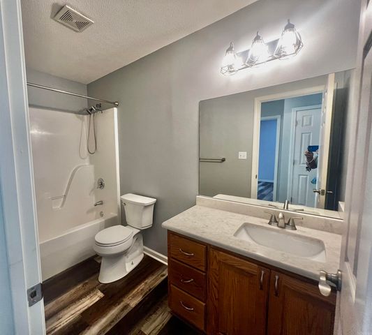 120 Brandon Lane, Searcy, AR 72143