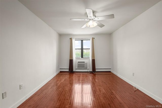 505 Central Avenue 609, White Plains, NY 10606