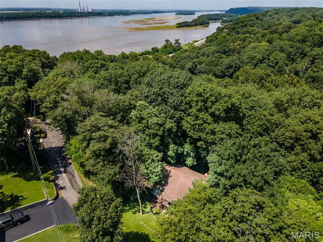 4810 Kaskaskia Trail, Godfrey, IL 62035