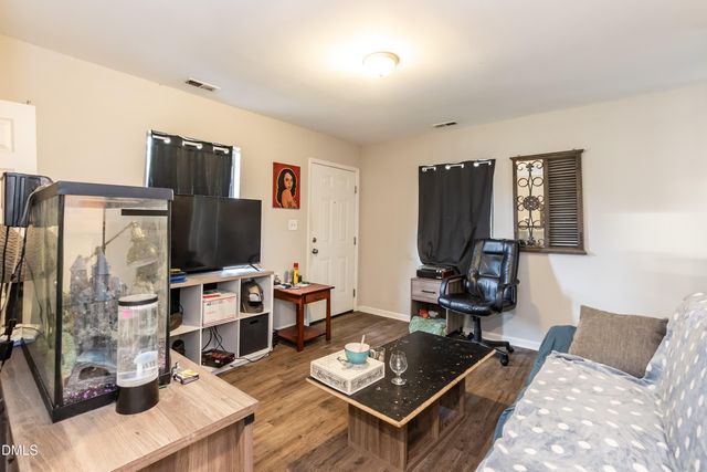 1 Fisher Place, Durham, NC 27707