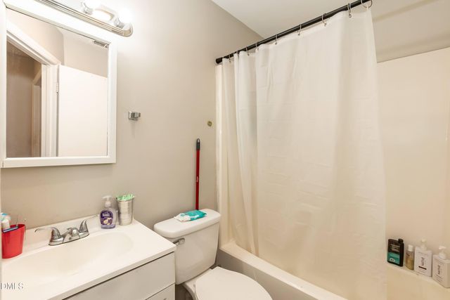 1 Fisher Place, Durham, NC 27707