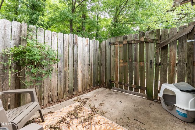 1 Fisher Place, Durham, NC 27707