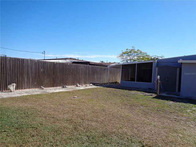 88 YALE AVE., Frostproof, FL 33843