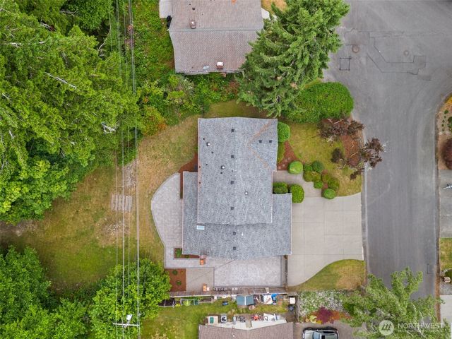 2151 Beverly Beach Drive NW, Olympia, WA 98502