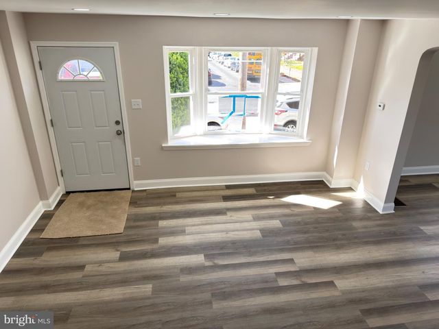 4211 E CHELTENHAM AVE, Philadelphia, PA 19124
