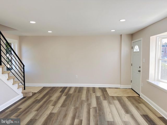 4211 E CHELTENHAM AVE, Philadelphia, PA 19124
