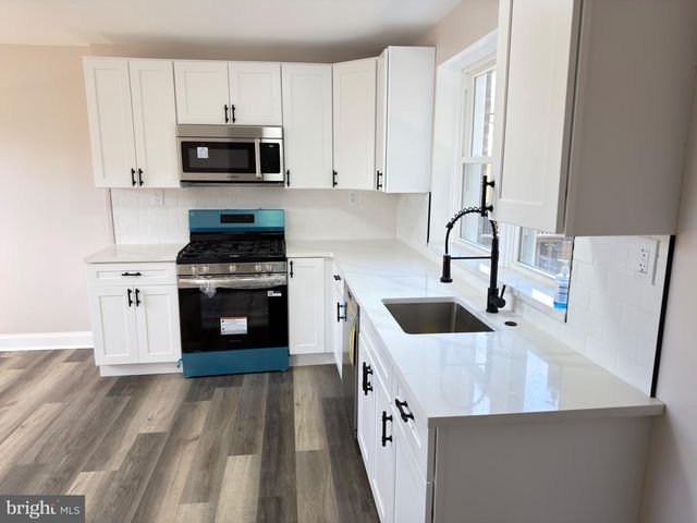 4211 E CHELTENHAM AVE, Philadelphia, PA 19124