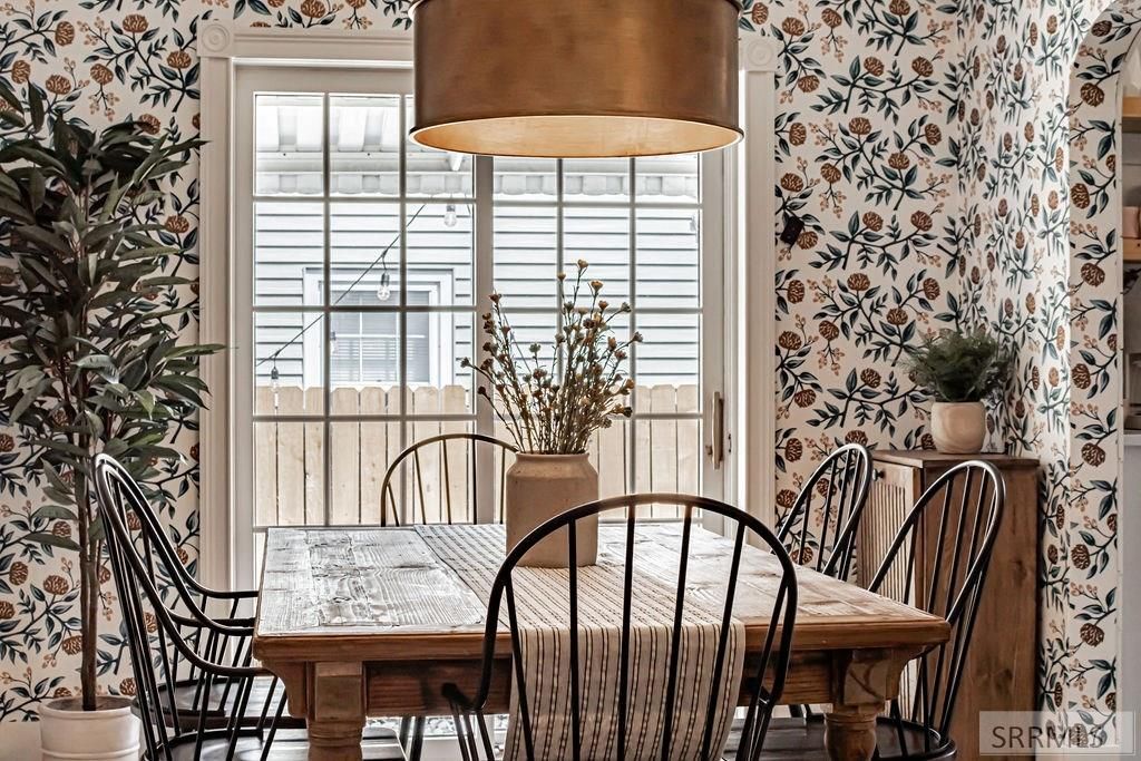 Image 20 of property listing at 2095 S Boulevard, Idaho Falls, ID 83404