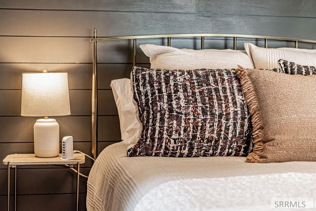 Image 23 of property listing at 2095 S Boulevard, Idaho Falls, ID 83404