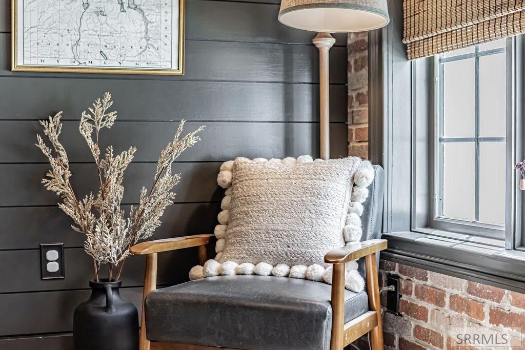 Image 24 of property listing at 2095 S Boulevard, Idaho Falls, ID 83404