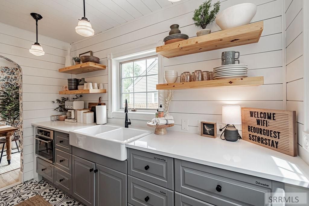 Image 42 of property listing at 2095 S Boulevard, Idaho Falls, ID 83404