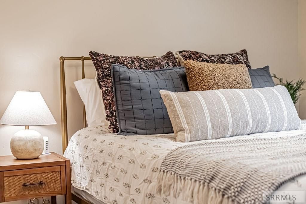 Image 70 of property listing at 2095 S Boulevard, Idaho Falls, ID 83404