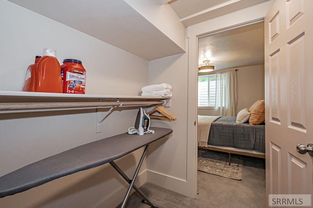 Image 82 of property listing at 2095 S Boulevard, Idaho Falls, ID 83404