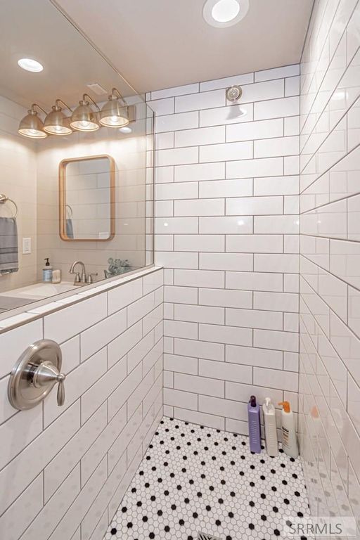 Image 86 of property listing at 2095 S Boulevard, Idaho Falls, ID 83404