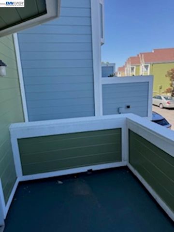 11 Rebecca Ln, San Francisco, CA 94124