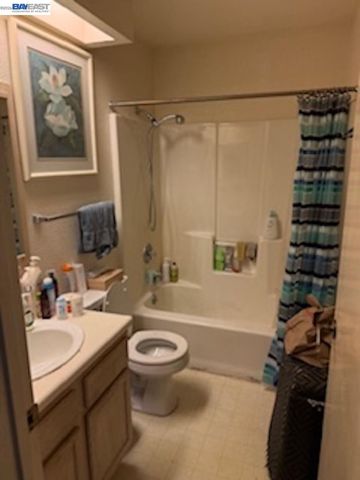 11 Rebecca Ln, San Francisco, CA 94124