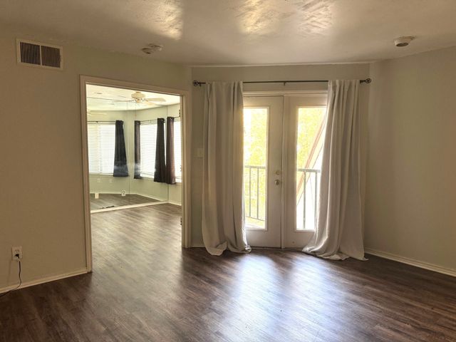 2311 Balsam Drive H303, Arlington, TX 76006