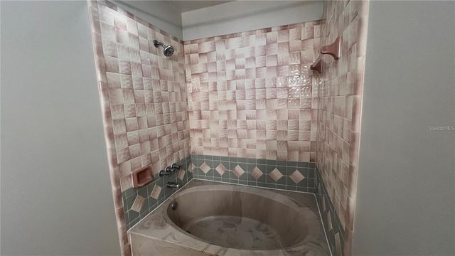 1716 FOXHALL CIRCLE 1716, Kissimmee, FL 34741