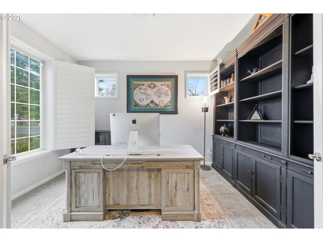 9900 Ne 144TH Ave, Vancouver, WA 98682